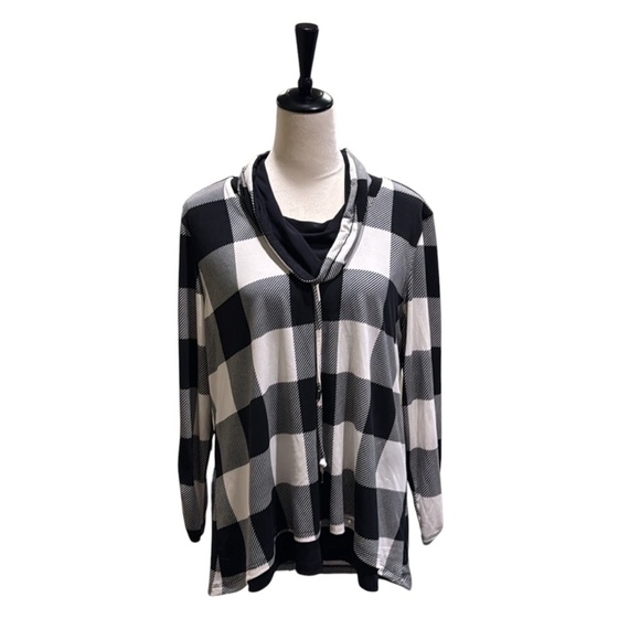 Multiples Med Multi Layer Tunic - Picture 1 of 4